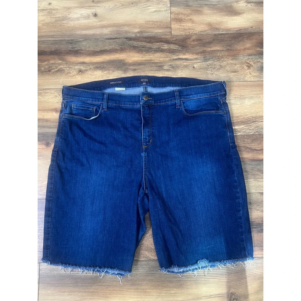 NYDJ Briella Denim Shorts Womens 22W Dark Wash Raw Hem Lift Tuck Bermuda Blue